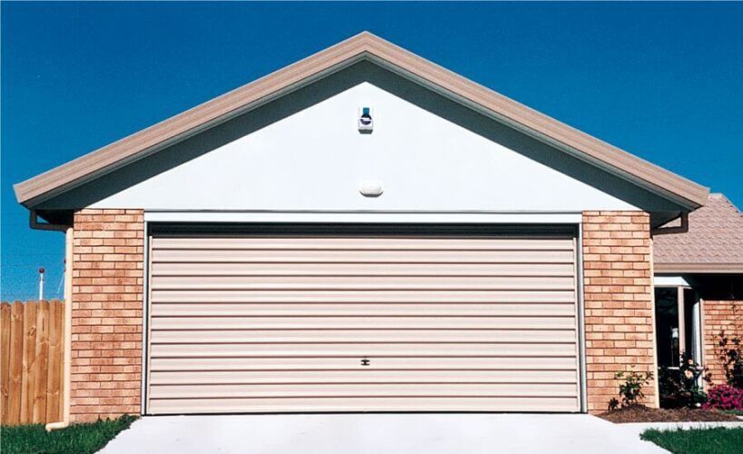 Tilting Door Track Fittings - image 1