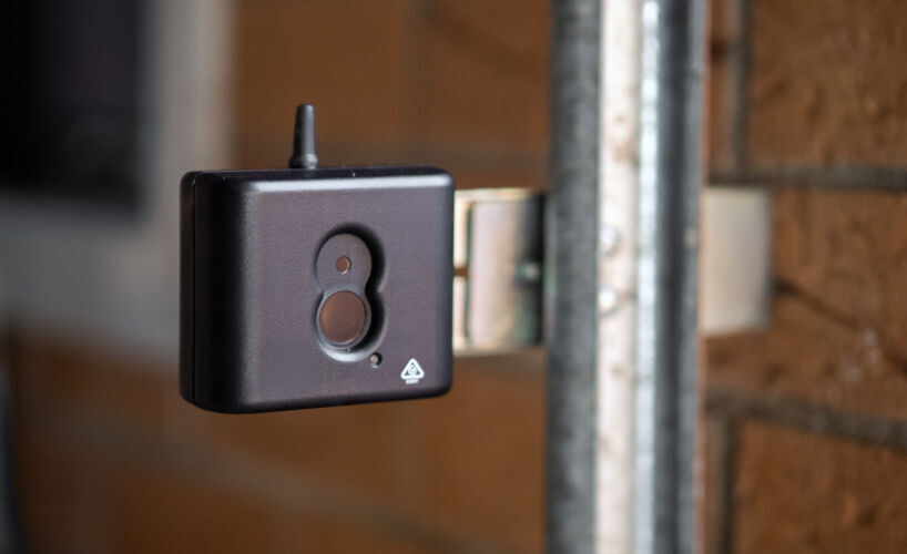Wireless Safety PE Beams - image 0