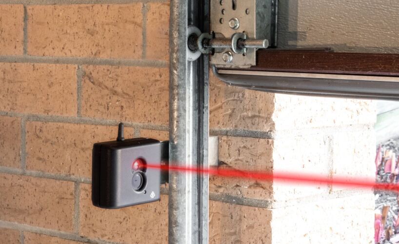 Wireless Safety PE Beams - image 1